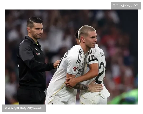 卡马文加与楚阿梅尼联手助攻，皇马中场新双核崭露头角